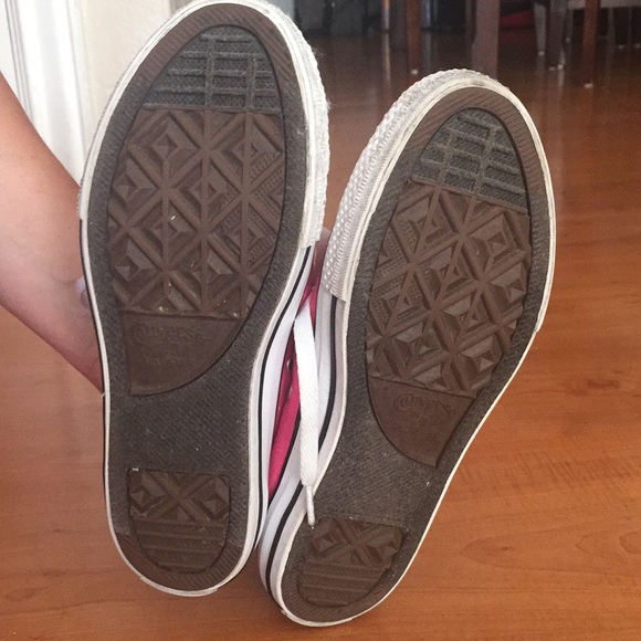 Girls Pink Floral Converse - Picture 3 of 4